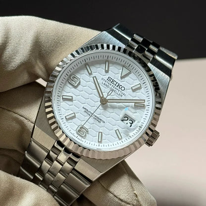 Landeiko White