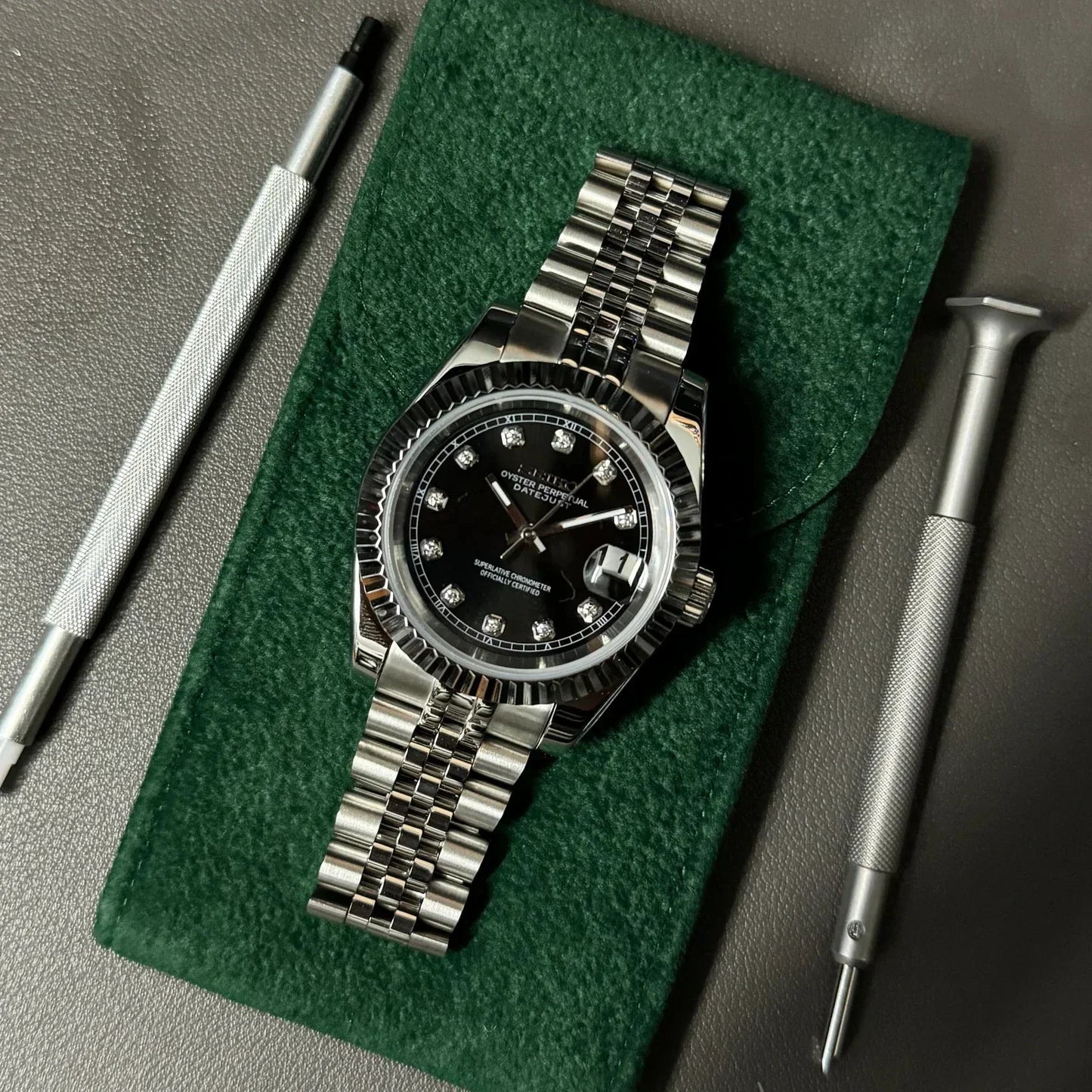 Seikojust Sort Diamant