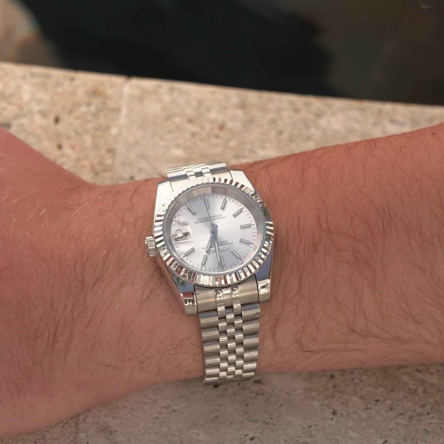 Seikojust︱Hvid