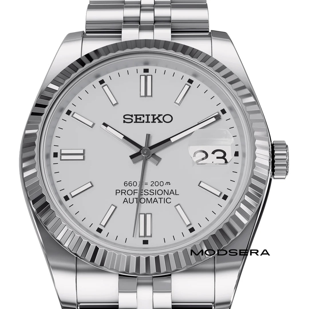 Seikojust︱Hvid